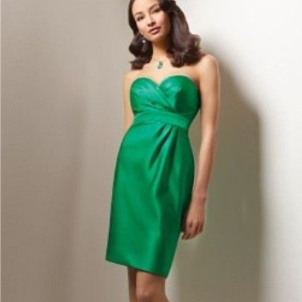 ALFRED. ANGELO. Elegant Green Strapless DRESSES SIZE 4